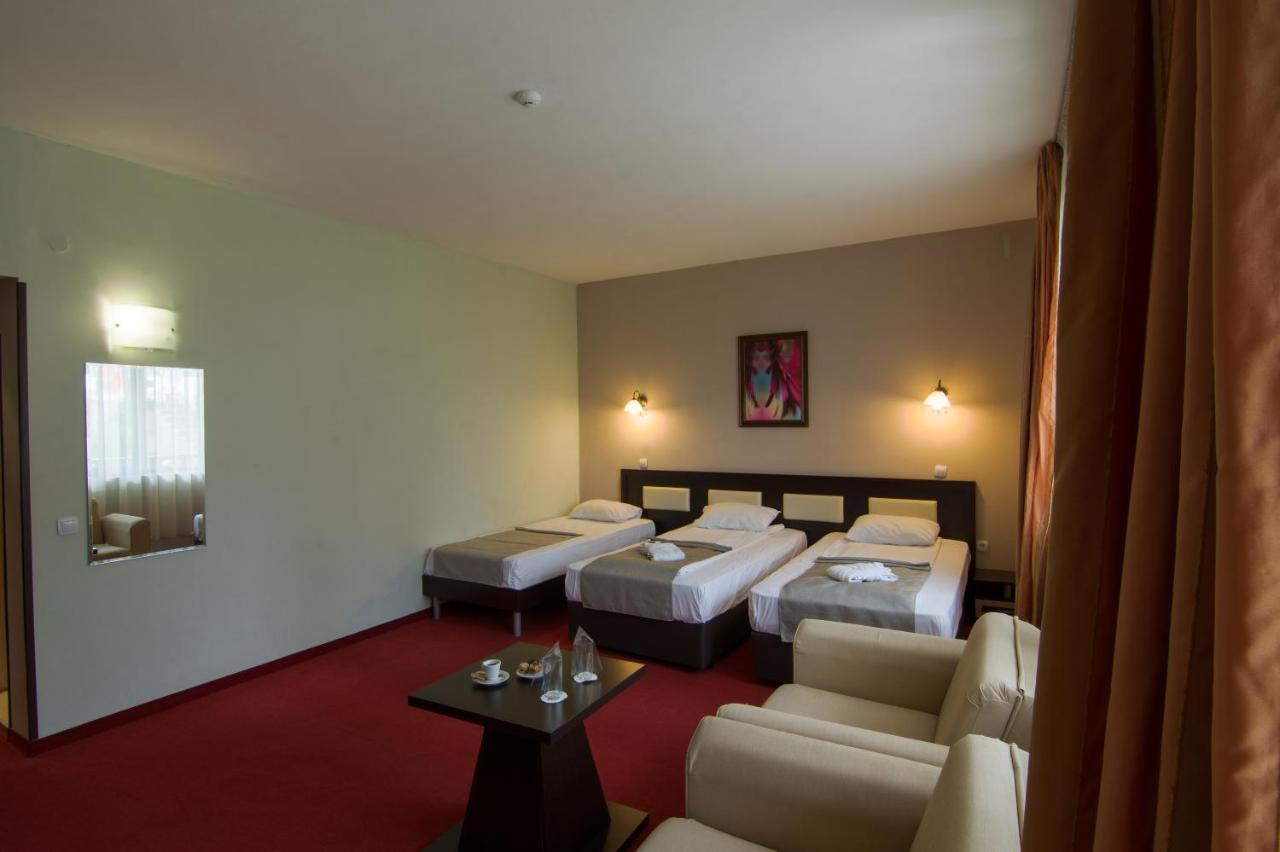 Park Hotel Arbanassi Extérieur photo