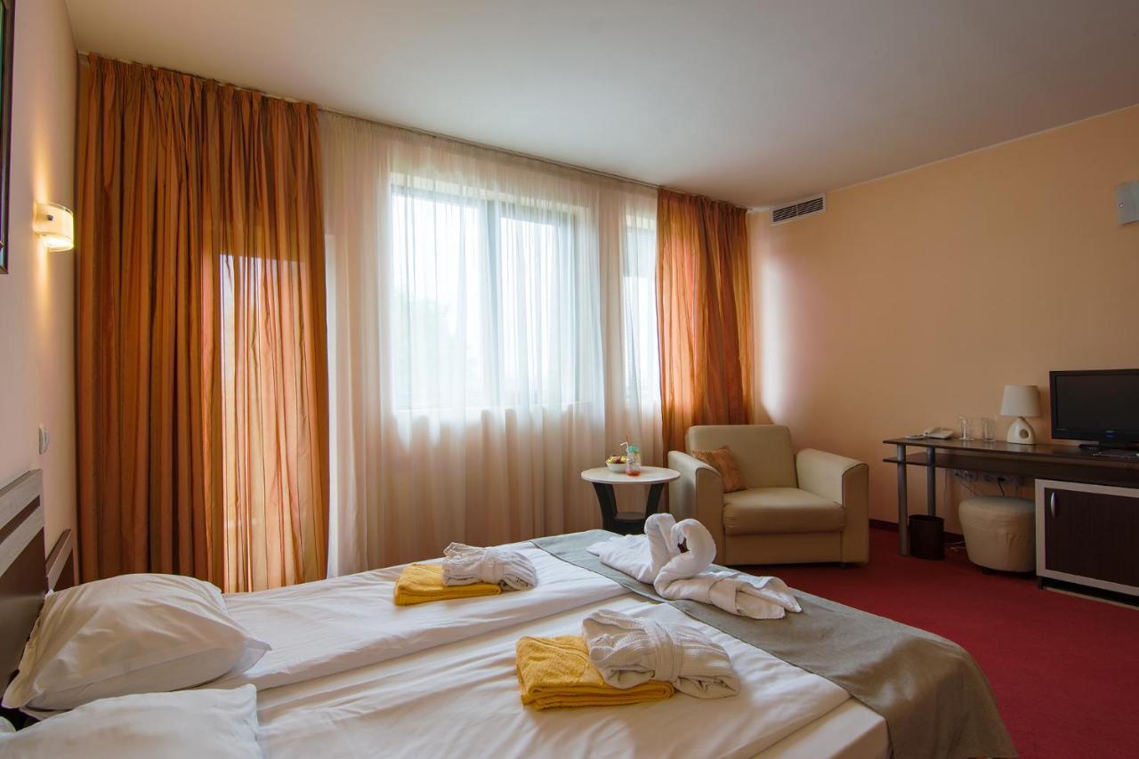 Park Hotel Arbanassi Extérieur photo