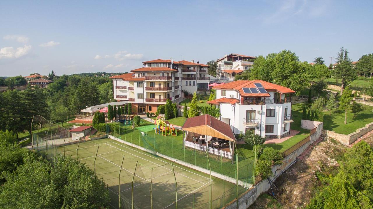 Park Hotel Arbanassi Extérieur photo